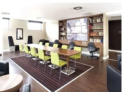 ***  Hotel Hampton By Hilton Edinburgh West End Reino Unido